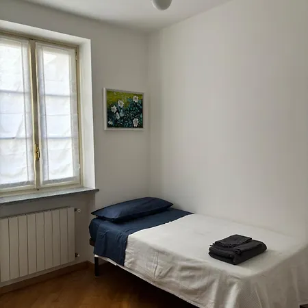 Tranquillo Trilocale In Centro Storico Con Aria Condizionata * Biella