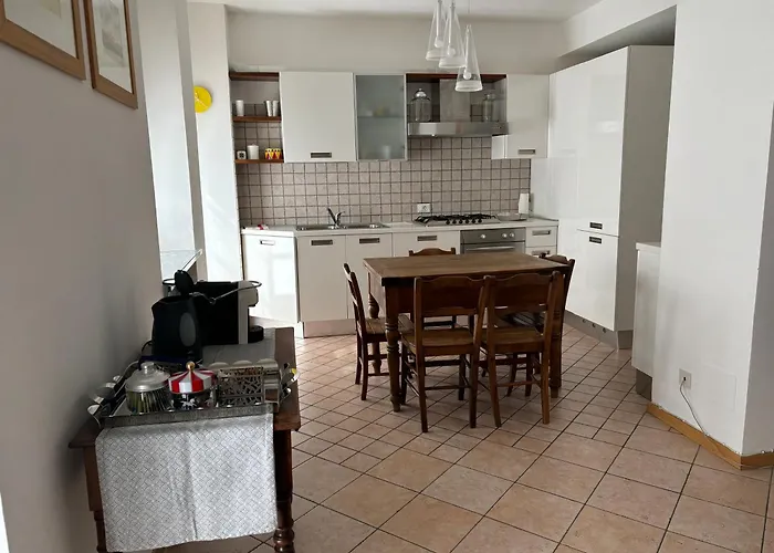 Tranquillo Trilocale In Centro Storico 아파트 비엘라